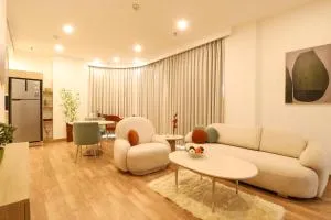 AR Suites KLJ Square - Farrukhnagar