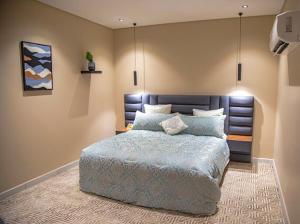 Aquarium Apartment