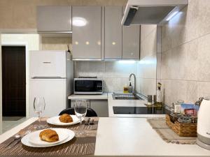 Затишна і тепла квартира, метро Лівобережна, МВЦ, Інститут Серця