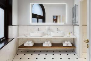 Tivoli Doelen Amsterdam Hotel