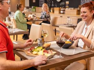 Hotels ibis Lyon Est Chaponnay : photos des chambres