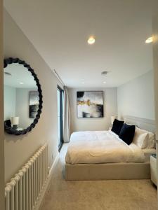 Comfort 3 Bedroom Home in Notting Hill