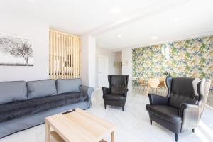 Home2Book Spacious Apt Harbour Views, Santa Cruz