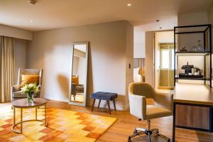 NH Bogota Pavillon Royal