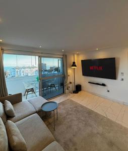 La Terraza de Benal, 3 bedrooms SEA-VIEW, 100 m2