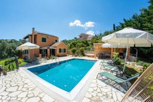 Villa Anna - 4hvězdičkové hotely ve městě Ágios Stéfanos