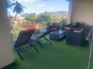 Appartements Tres Bel appartement de 105 M2 et 45 M2 de terrasse a 100 m du port : photos des chambres