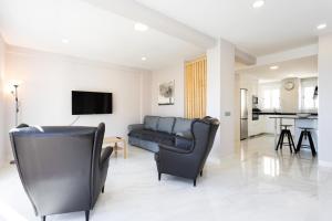 Home2Book Spacious Apt Harbour Views, Santa Cruz