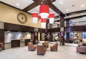 ClubHouse Hotel & Suites Fargo - West Fargo