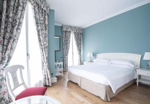 Double Room with Balcony room in Hotel Franceschi