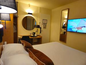 Hotels Best Western Hotel Acadie Paris Nord Villepinte : photos des chambres