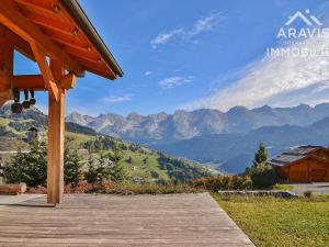 Chalets Chalet de charme 4* pour 12 pers. avec cheminee, TV et jardin proche pistes de ski - FR-1-391-19 : photos des chambres