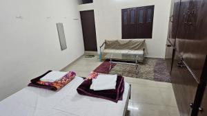 The Green Crest Kumbh Homestay