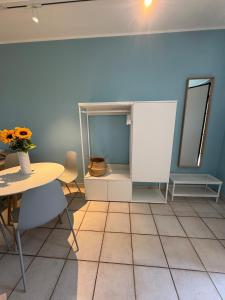 Sentina DAmare - Apartment By The Beach