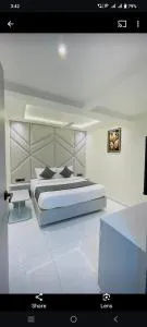 Hotel Skyland - Sātej