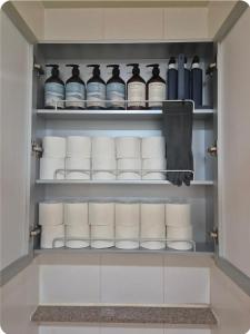 # Hotel Style # Cozy # Gangnam Plastic # Super Station Area # High-rise City View # Airport Bus # Comfort in the City # Gangnam-daero # Chromecast