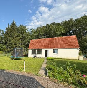 Häuschen im Grünen