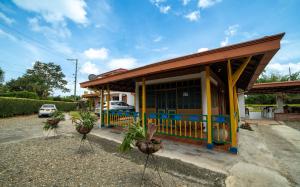 Finca cerca al parque del café