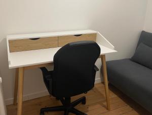 Maisons de vacances Escapade a Royan - A 5min de la gare jardin : photos des chambres