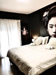 LALÉ Central Xanthis flat by the Bazaar, the Clock square and the Old Town