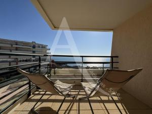 appartement 1 chambre avec terrasse vue mer dans residence avec piscine