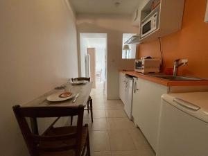 Studio - LA ROCHELLE LR180-059B