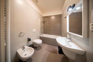 1 Bed Flat - Sleeps 5 - Parking - Wifi