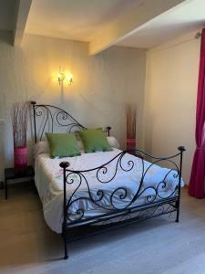 Appartements Charmant duplex bucolique, piscine, en Provence : photos des chambres