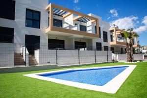 Luxurious Retreat in Villamartin,