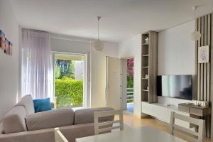 Sunny Beach Apartments - 126