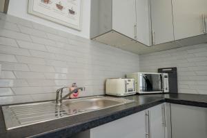 Host & Stay - Bromyard Flat 1
