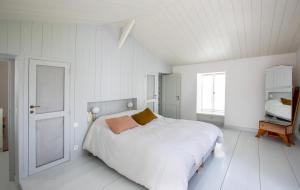 Maisons de vacances Ile de Re - 9 personnes - Plage a pieds - Piscine : photos des chambres