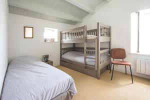 Maisons de vacances Ile de Re - 9 personnes - Plage a pieds - Piscine : photos des chambres