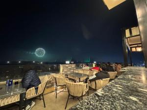 Pyramids Heart Hotel