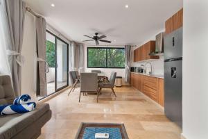 Aldea Zama Luxury 2-BR Apt with Pool & Gym