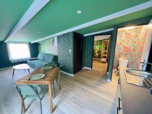 Suite Tropical-Netflix-Parking
