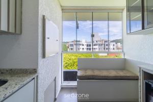 Conforto e piscina perto da Praia - RHL0302