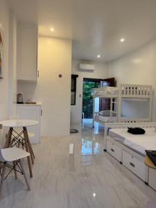 CasaJuana Room Rental