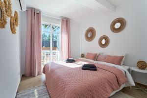 Stunning Duplex Penthouse 300m from the Beach