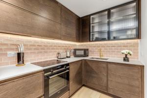 Khayat Homes - The Flying Duck