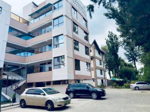 Abby Studio Riverside Apartment with Swimming Pool