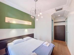 Nestor&Jeeves - CALIFORNIA - Central - Very close sea