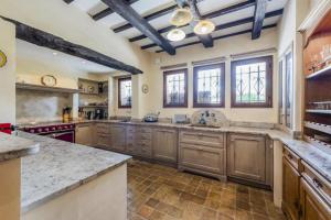 7 bedrooms Villa in St Paul de Vence with 5000sqm