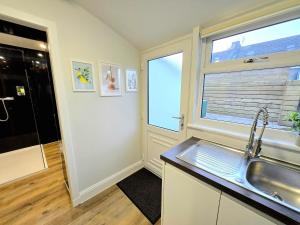 3-Bed Home in Glasgow