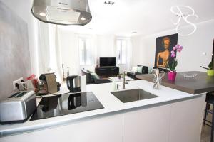Renovated 3 bedrooms with patio - heart of Cannes