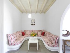 New!! The Mykonian Sunset Villas - 10min from Town