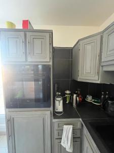 Appartements Appt Lumineux, Terrasse Parking prive : photos des chambres