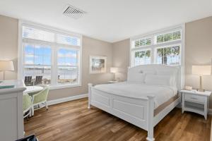 King Room room in Oakwood Resort