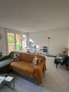 Appartements Appt Lumineux, Terrasse Parking prive : photos des chambres