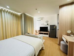 6th Avenue Sukhumvit BKK 407 BTS Asoke Nana